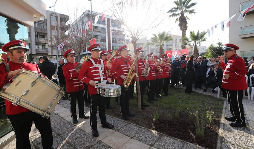 Karşıyaka’da nostalji rüzgarları