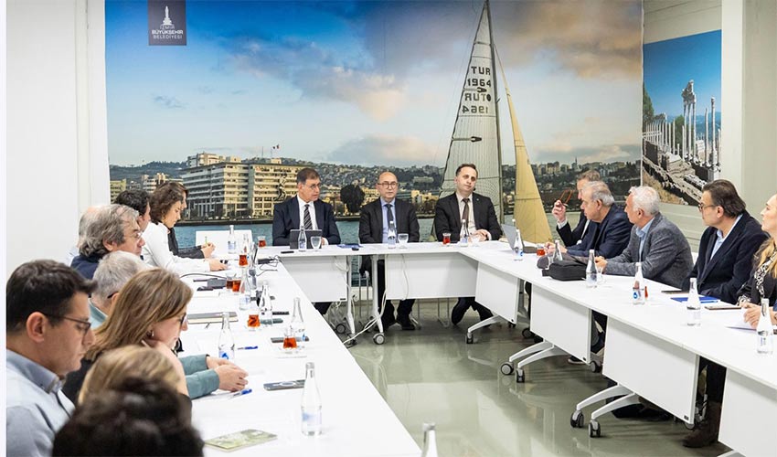 8 Bin 500 yıllık hazinesi masaya yatırıldı