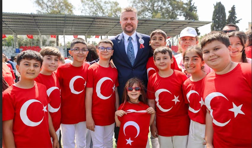 Buca’da 23 Nisan coşkusu