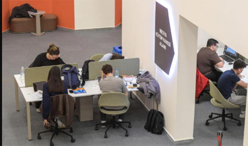 Hasan Ali Yücel Kütüphanesi'ne yoğun ilgi