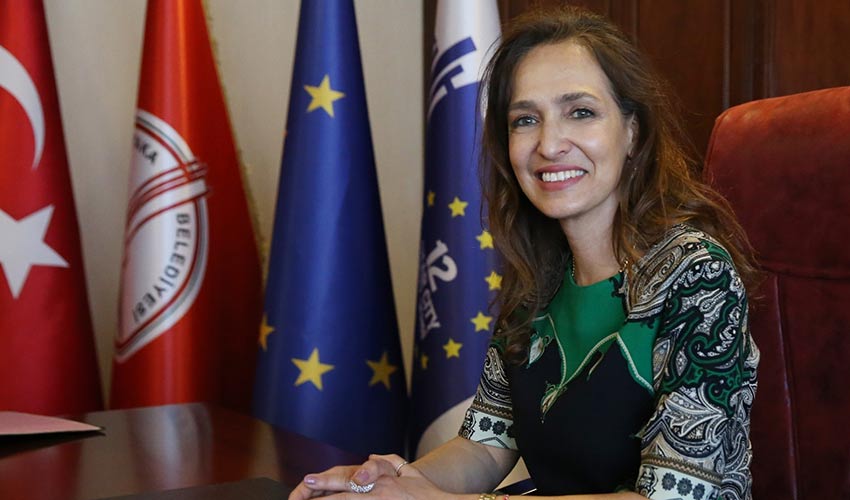 Karşıyaka’da ‘eşitlik’ zirvesi