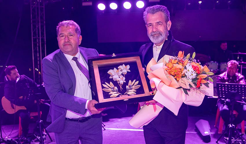 Bayındır Çiçek Festivali’nde Türkü Dolu Gece